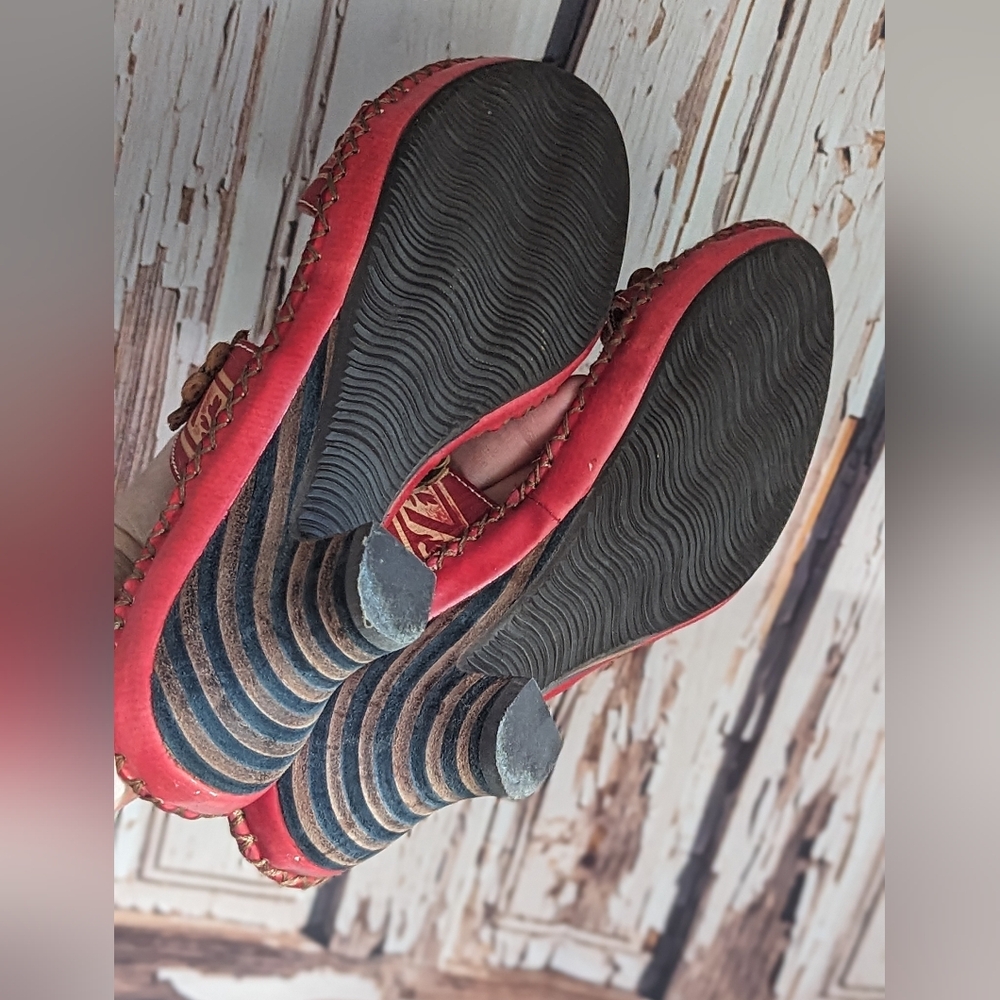 Lartiste Spring Step sandals - Picture 15 of 15